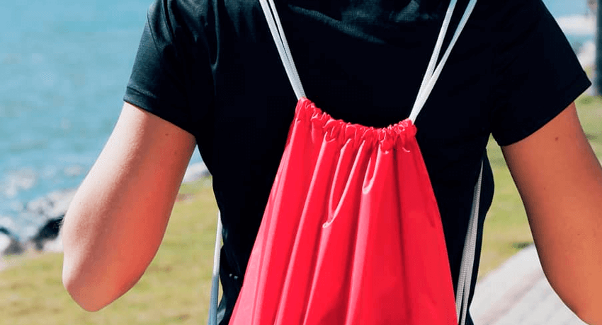 Faça-a-sua-acadêmia-aparecer-com-a-mochila-saco-personalizada