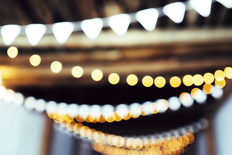 Encante seus clientes com brindes de final de ano