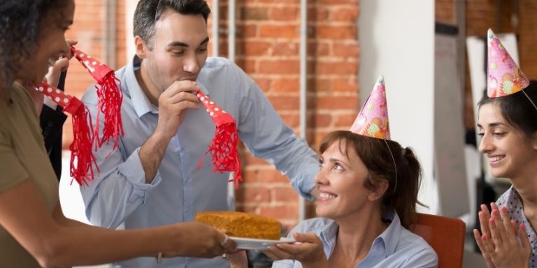 ideias-para-comemorar-aniversario-de-funcionarios ideias para comemorar aniversário de funcionários