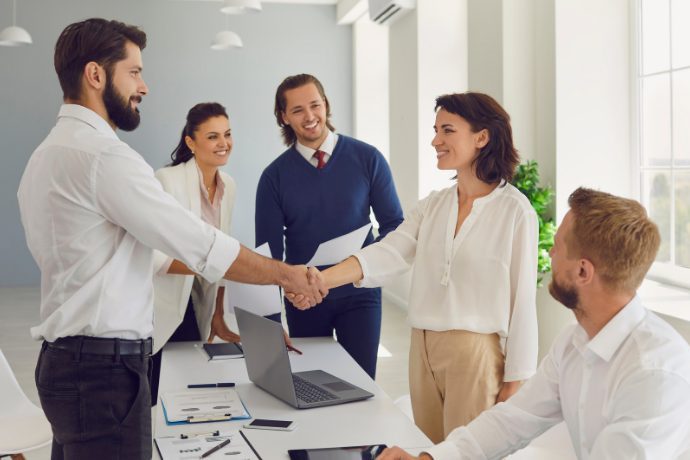 5-dicas-para-receber-os-funcionarios-no-escritorio