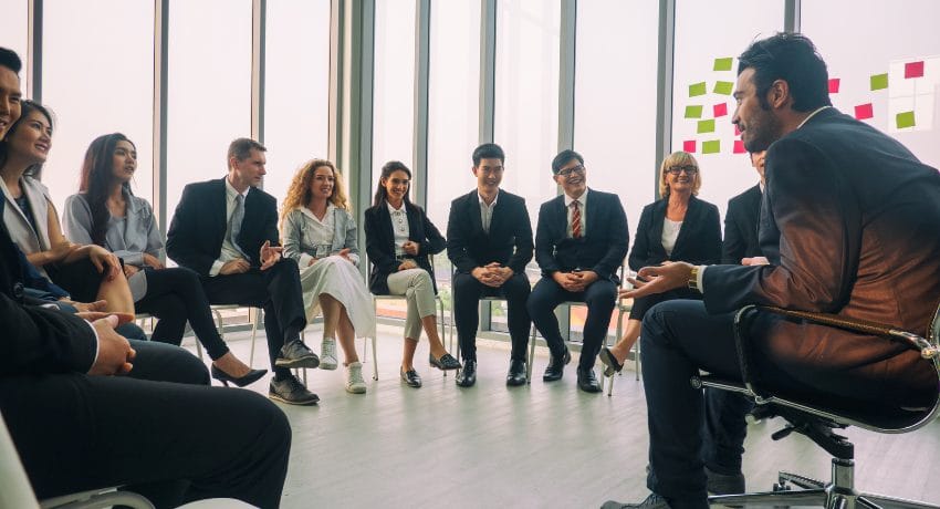 10 Treinar de Funcionários