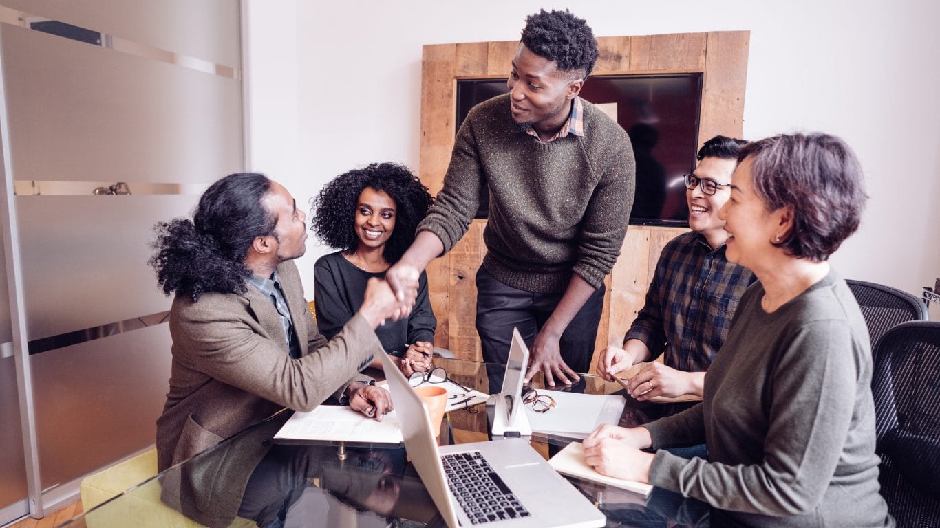 50 visita da família na empresa